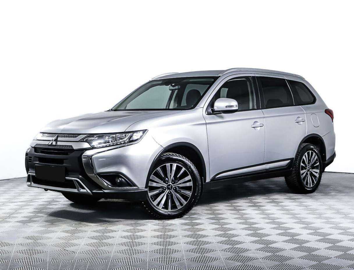 Mitsubishi Outlander б/у, 2019, Вариатор. Фото: #0