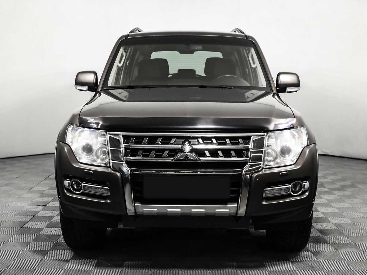 Mitsubishi Pajero б/у, 2015, Автоматическая. Фото: #1