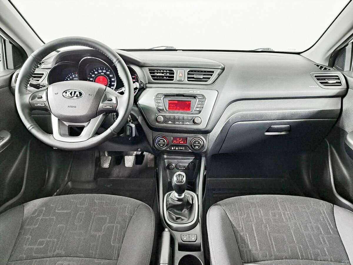 Kia Rio б/у, 2013, Механическая. Фото: #11