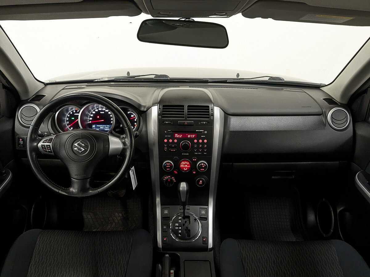 Suzuki Grand Vitara б/у, 2013, Автоматическая. Фото: #13