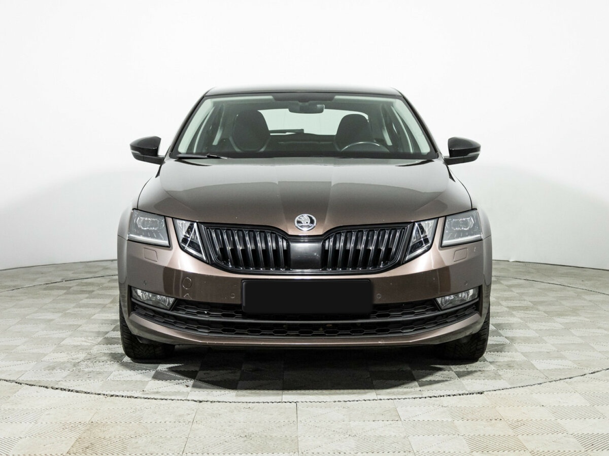 Skoda Octavia б/у, 2017, Роботизированная. Фото: #1