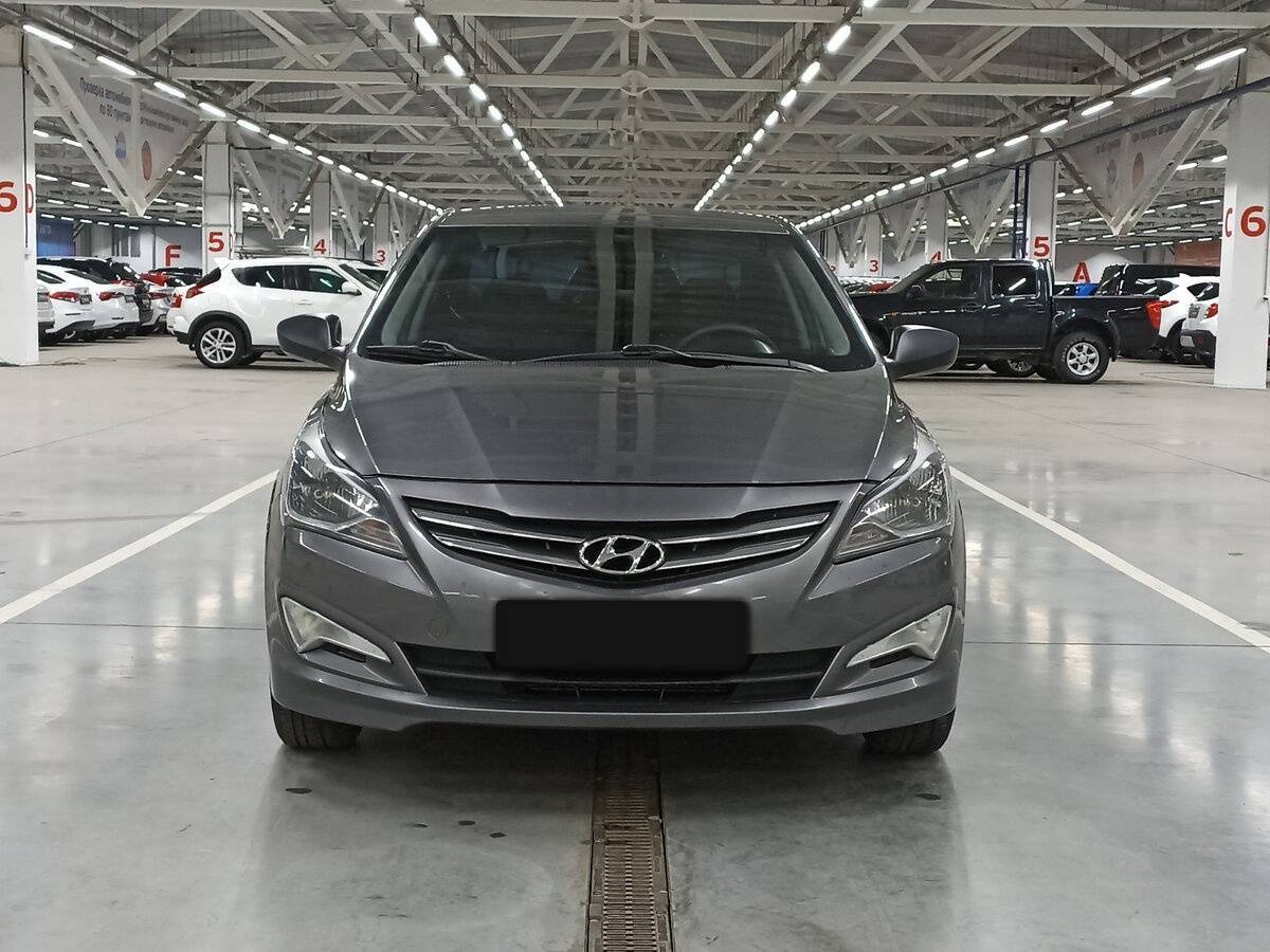 Hyundai Solaris б/у, 2015, Механическая. Фото: #1