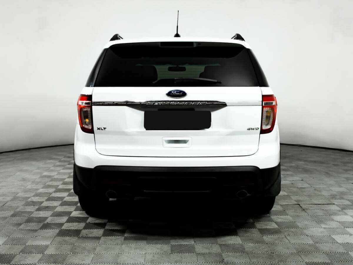 Ford Explorer б/у, 2013, Автоматическая. Фото: #5