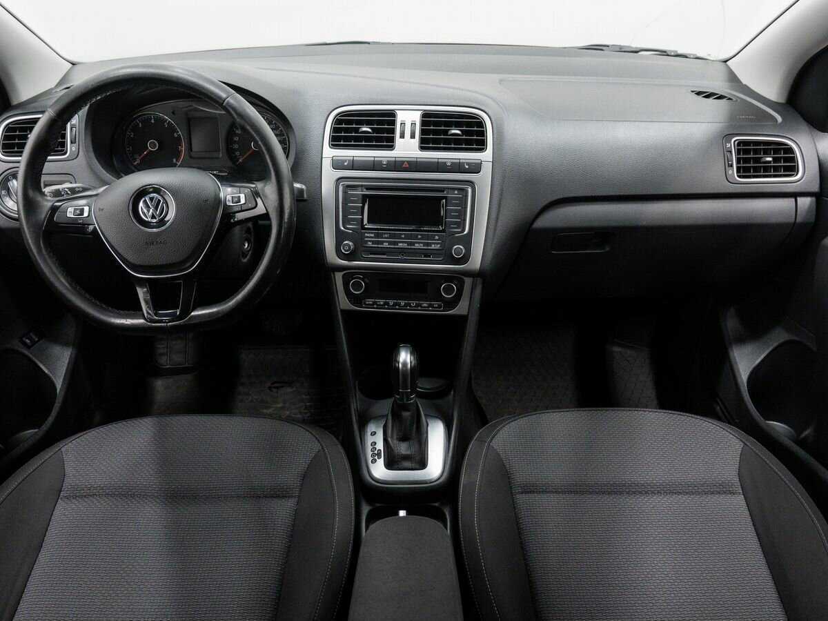 Volkswagen Polo б/у, 2017, Автоматическая. Фото: #7