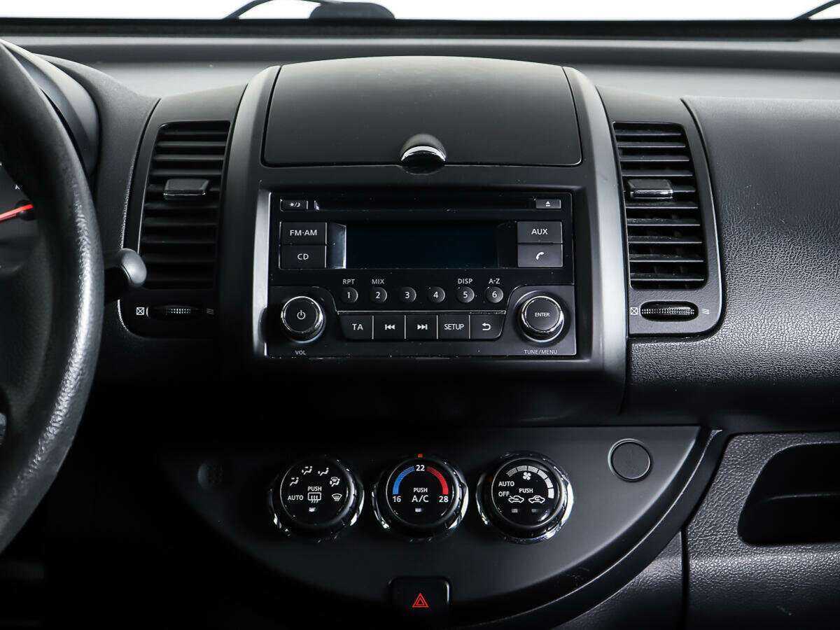 Nissan Note б/у, 2012, Автоматическая. Фото: #8