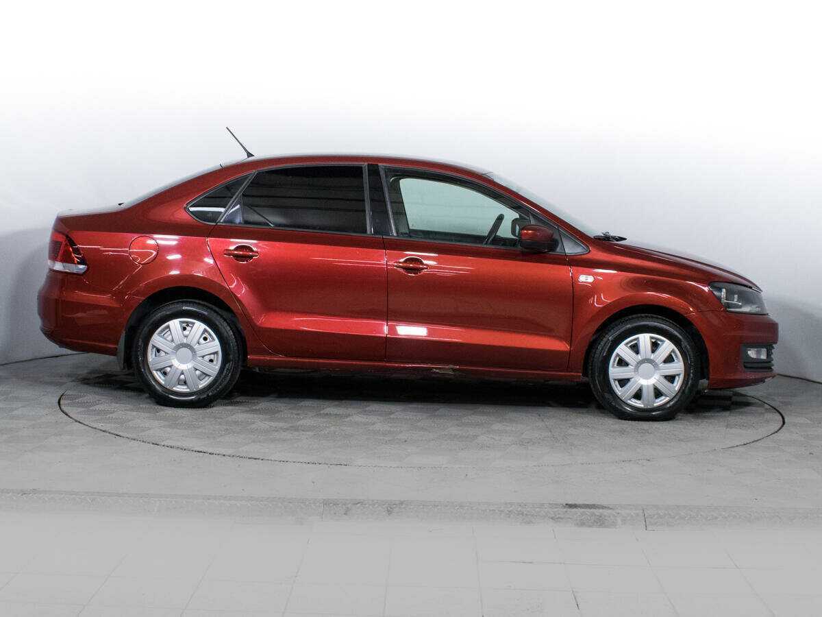 Volkswagen Polo б/у, 2016, Автоматическая. Фото: #3