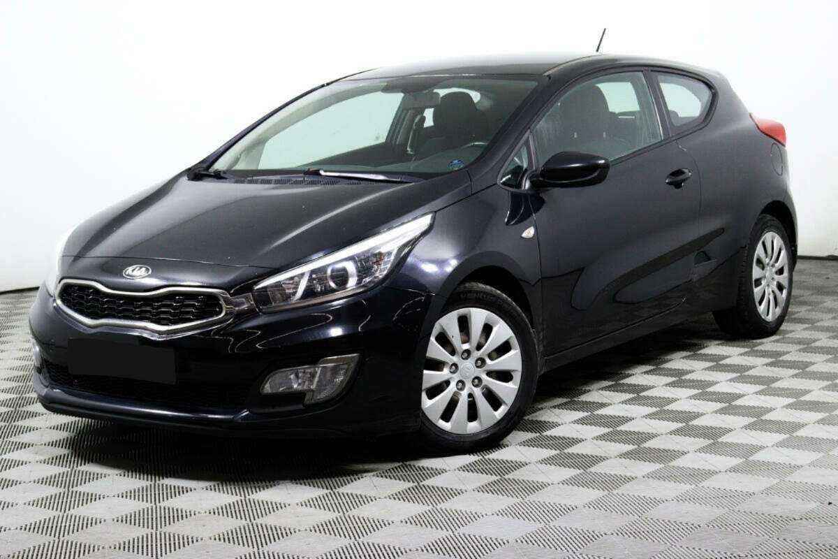 Kia Ceed б/у, 2014, Автоматическая. Фото: #0