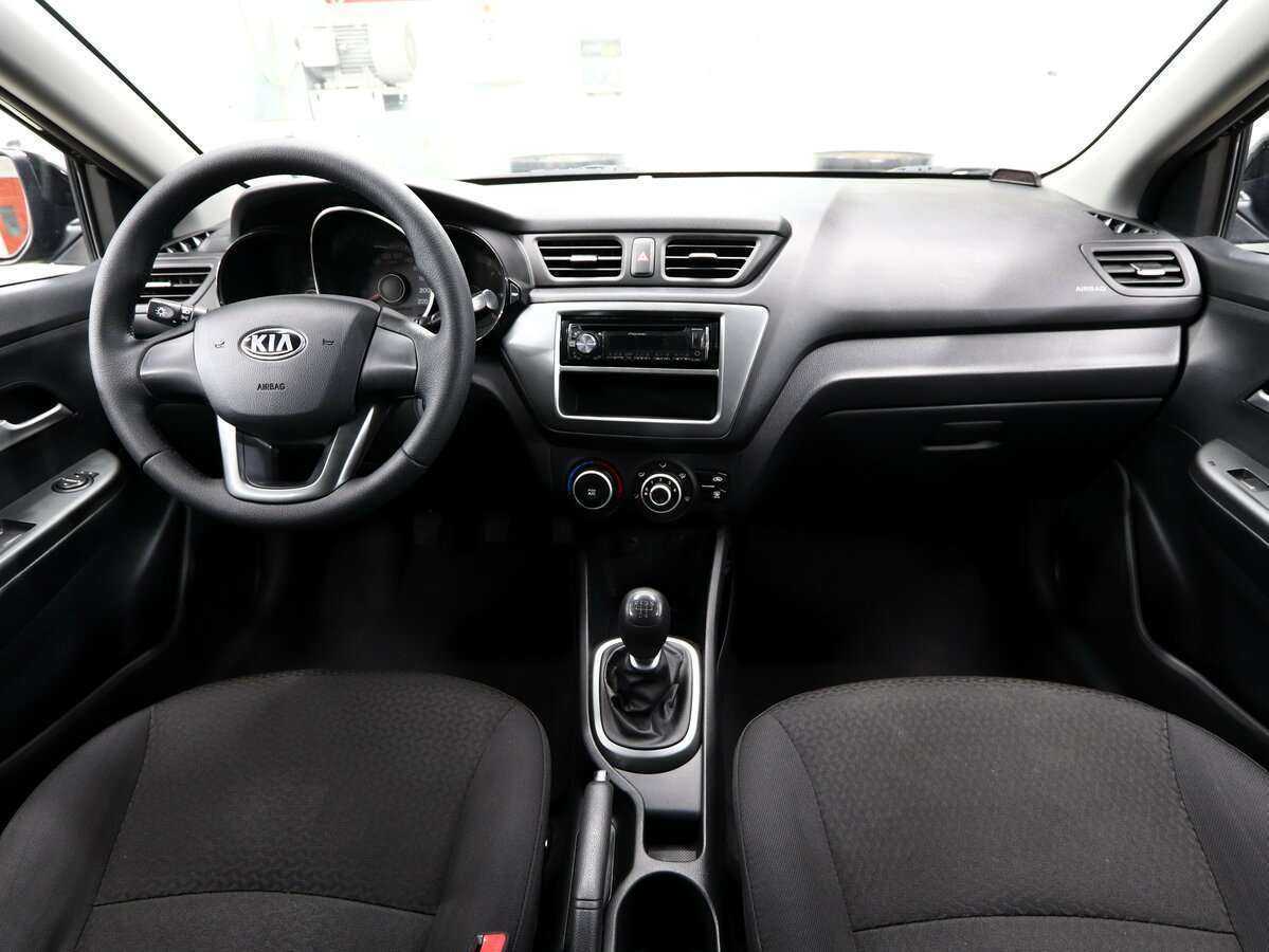 Kia Rio б/у, 2013, Механическая. Фото: #13