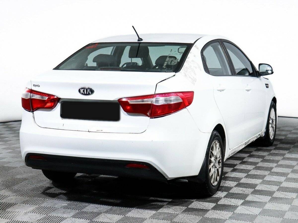 Kia Rio б/у, 2013, Автоматическая. Фото: #3