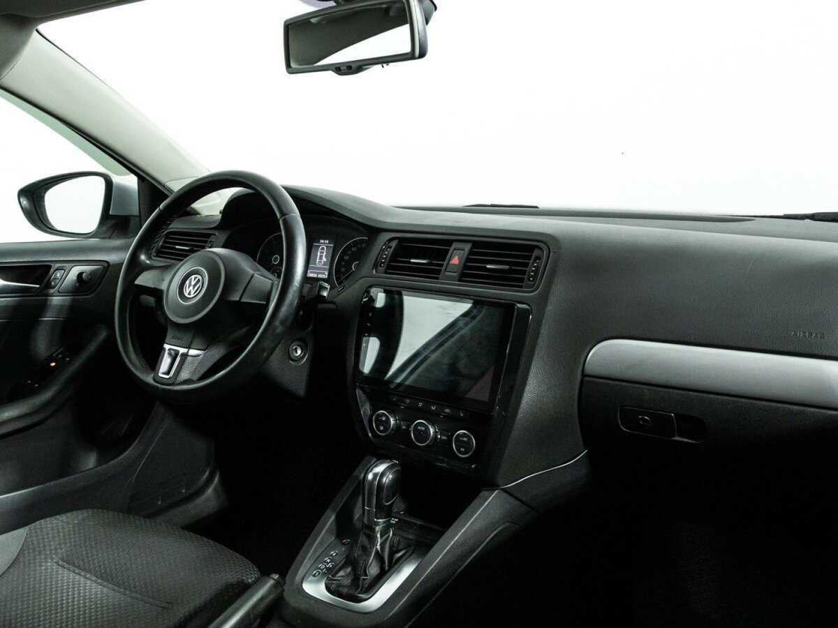 Volkswagen Jetta б/у, 2012, Автоматическая. Фото: #8