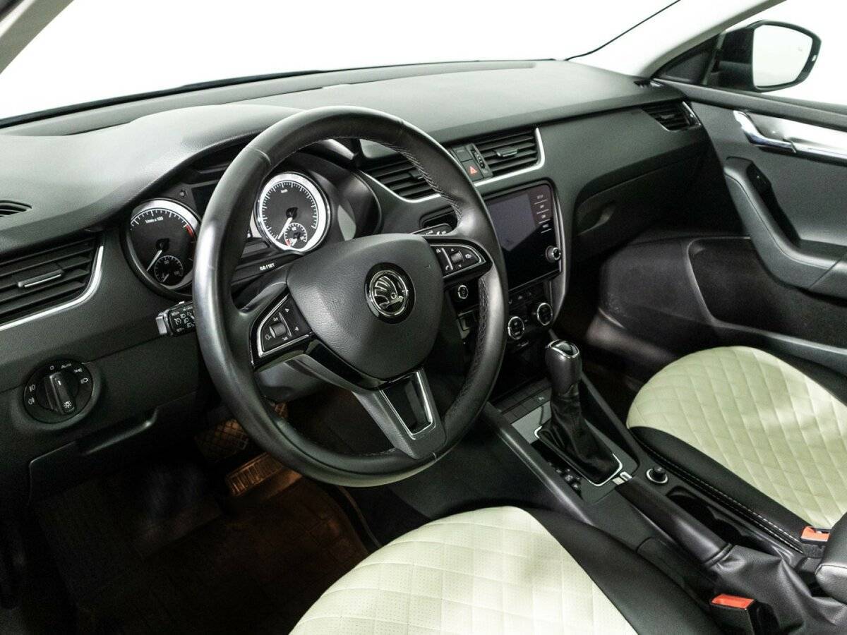 Skoda Octavia б/у, 2018, Автоматическая. Фото: #10