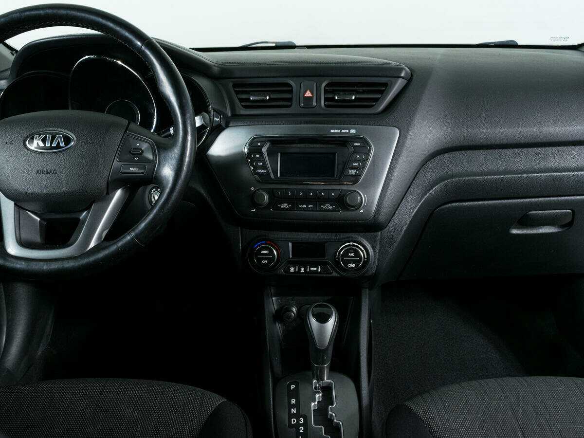 Kia Rio б/у, 2013, Автоматическая. Фото: #8