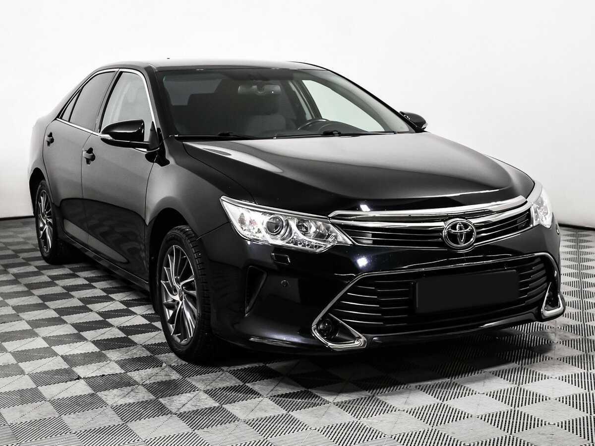 Toyota Camry б/у, 2018, Автоматическая. Фото: #2