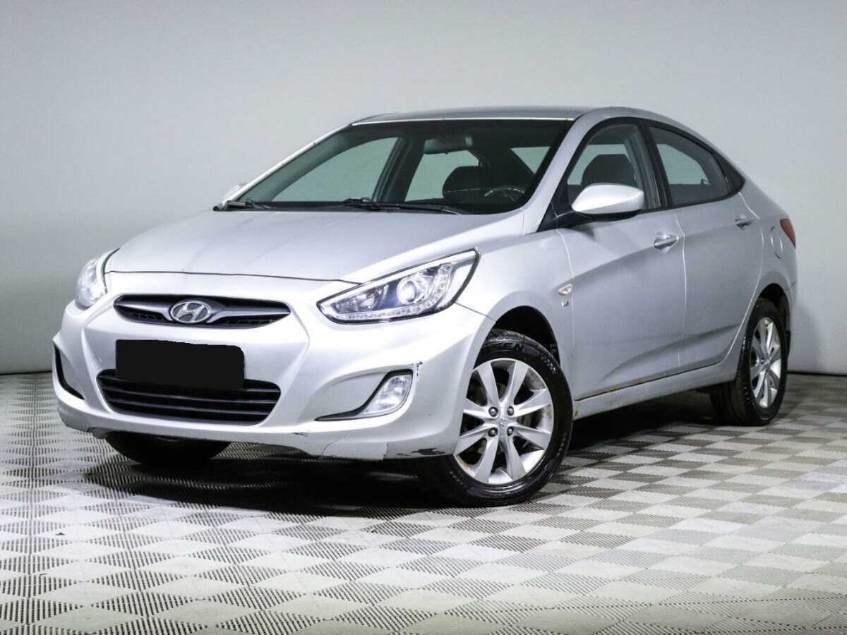 Hyundai Solaris б/у, 2013, Автоматическая. Фото: #0