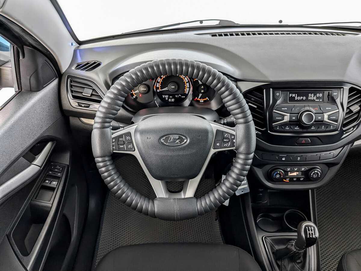 Lada (ВАЗ) Vesta б/у, 2019, Механическая. Фото: #20