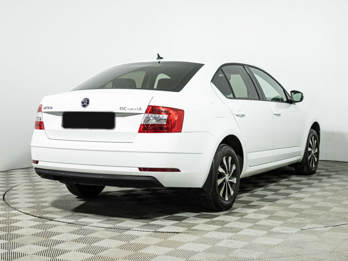 Skoda Octavia б/у, 2018, Механическая. Фото: #3