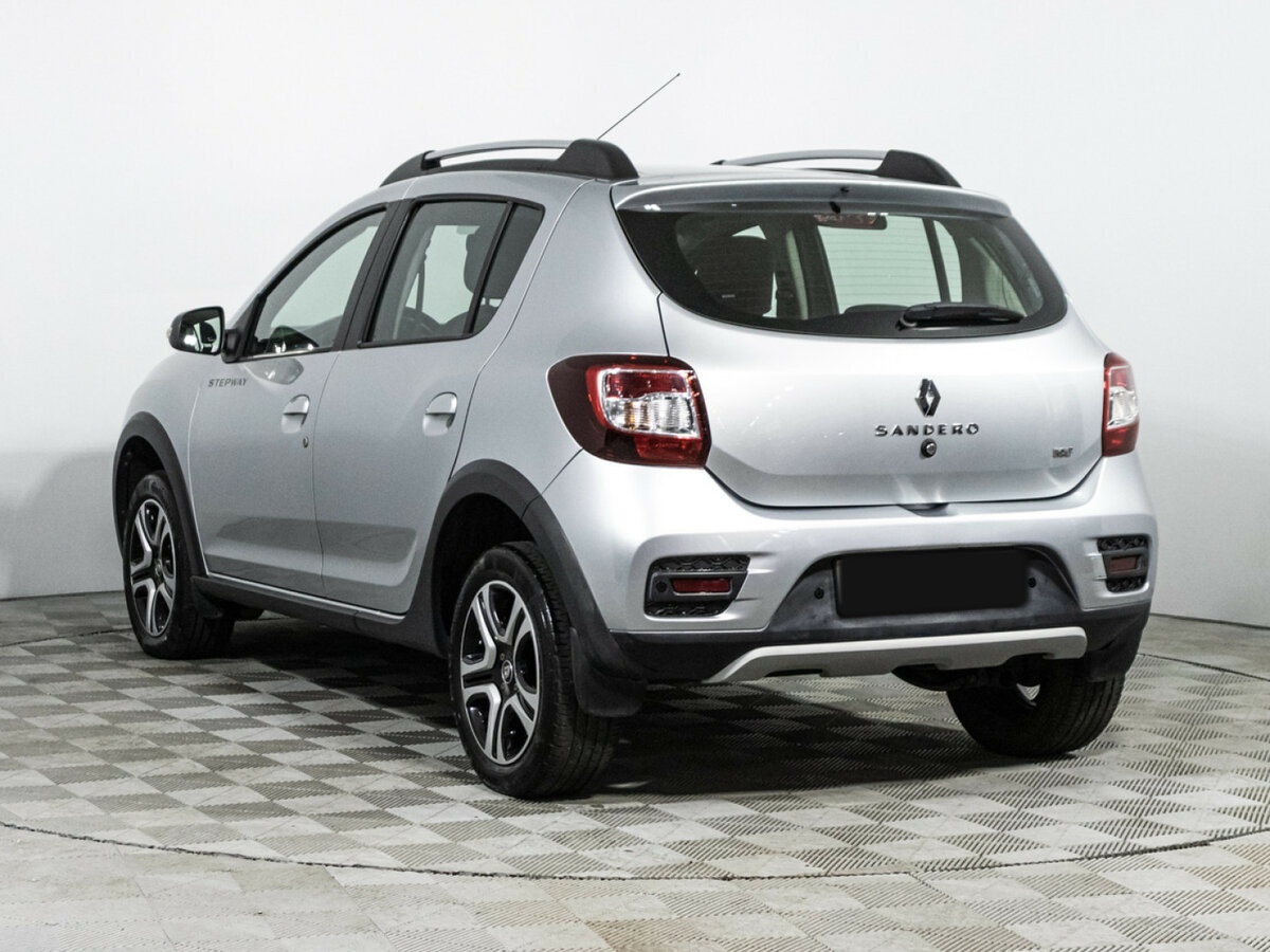 Renault Sandero б/у, 2022, Механическая. Фото: #6