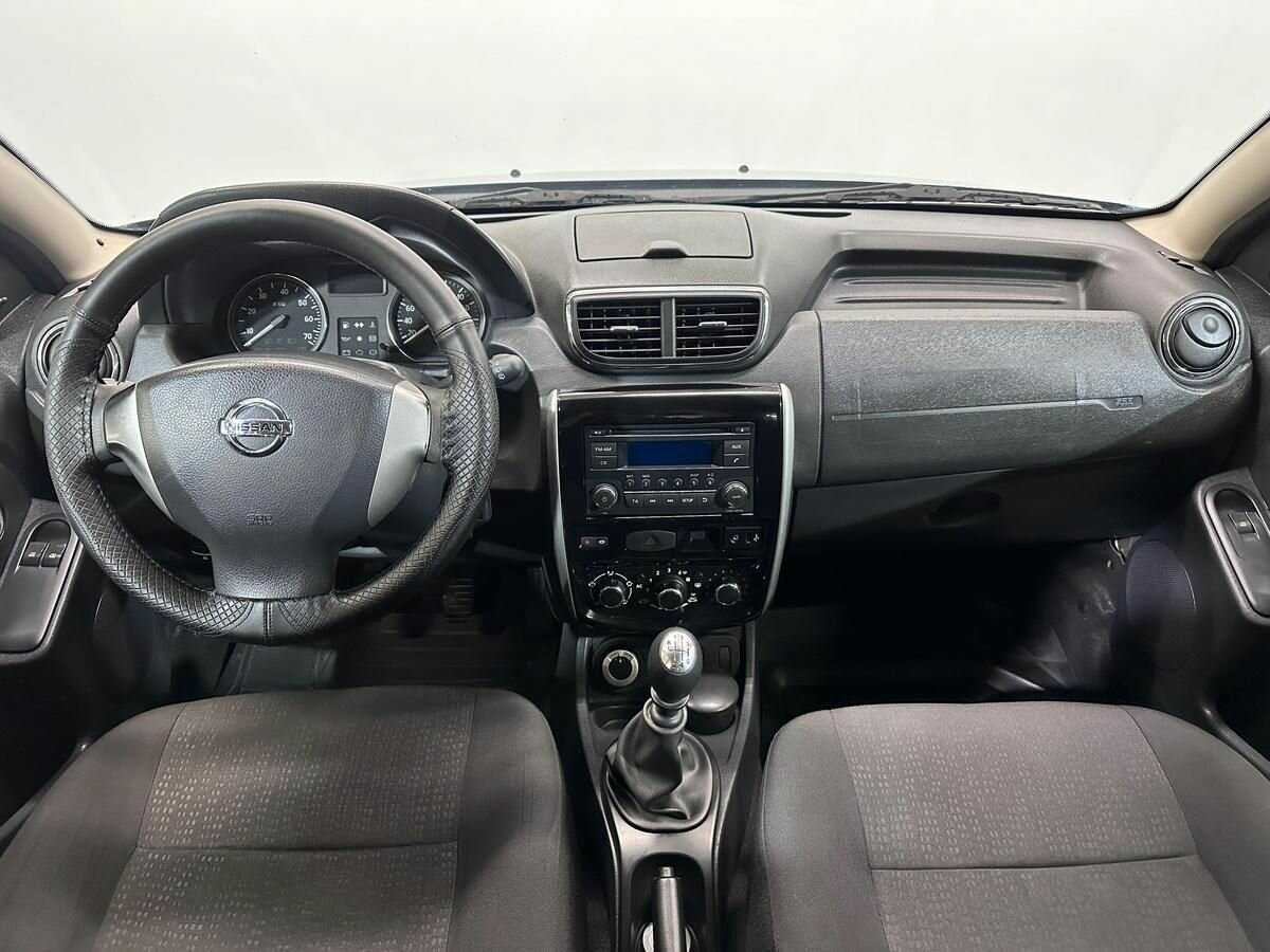 Nissan Terrano б/у, 2014, Механическая. Фото: #10
