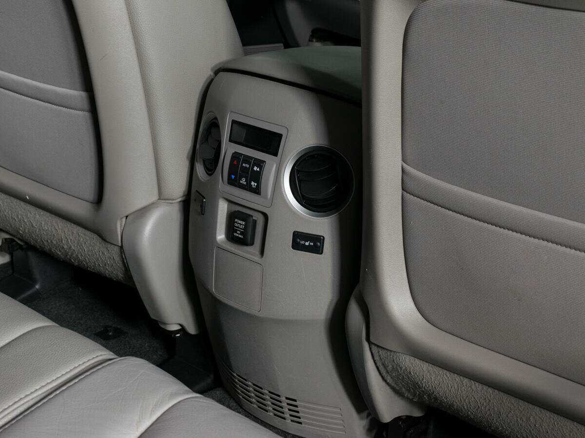 Honda Pilot б/у, 2012, Автоматическая. Фото: #11