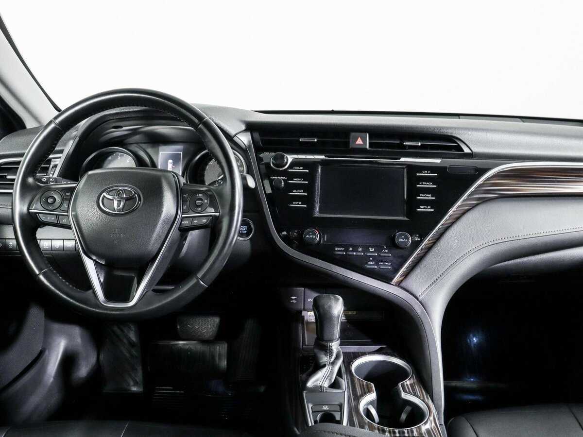 Toyota Camry б/у, 2019, Автоматическая. Фото: #11