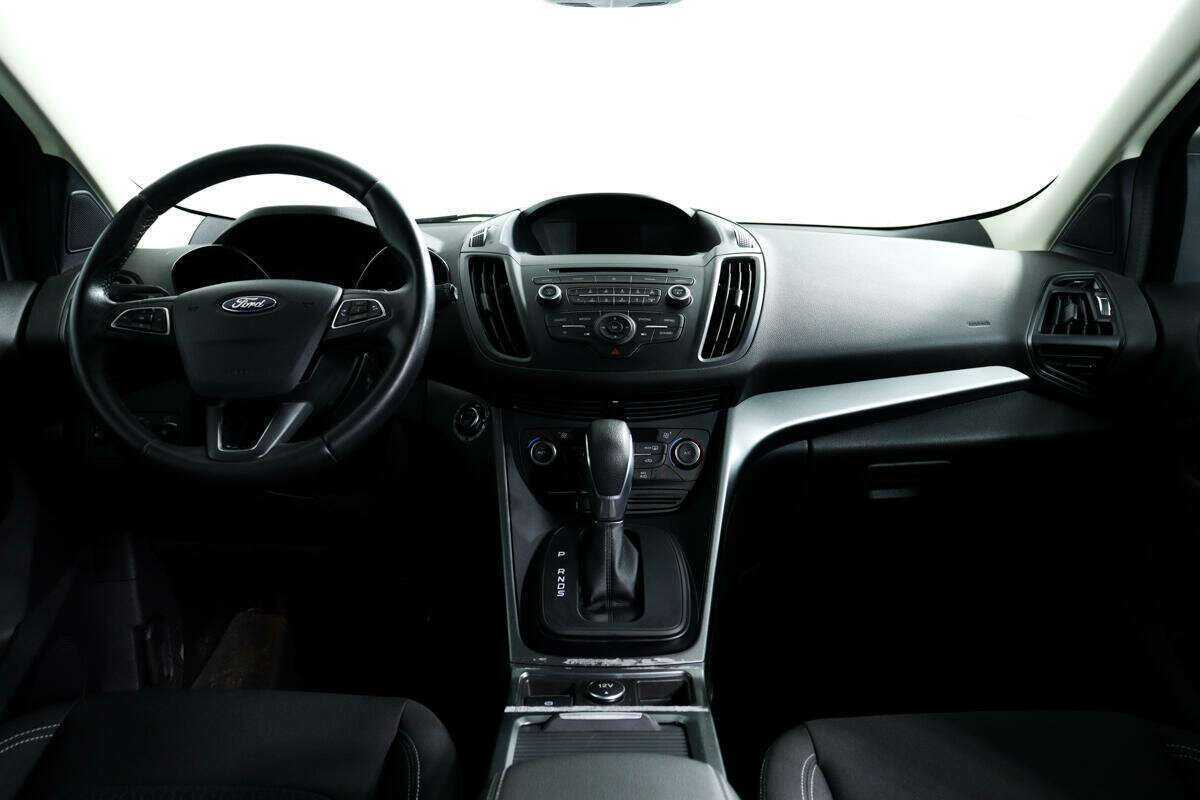 Ford Kuga б/у, 2017, Автоматическая. Фото: #10