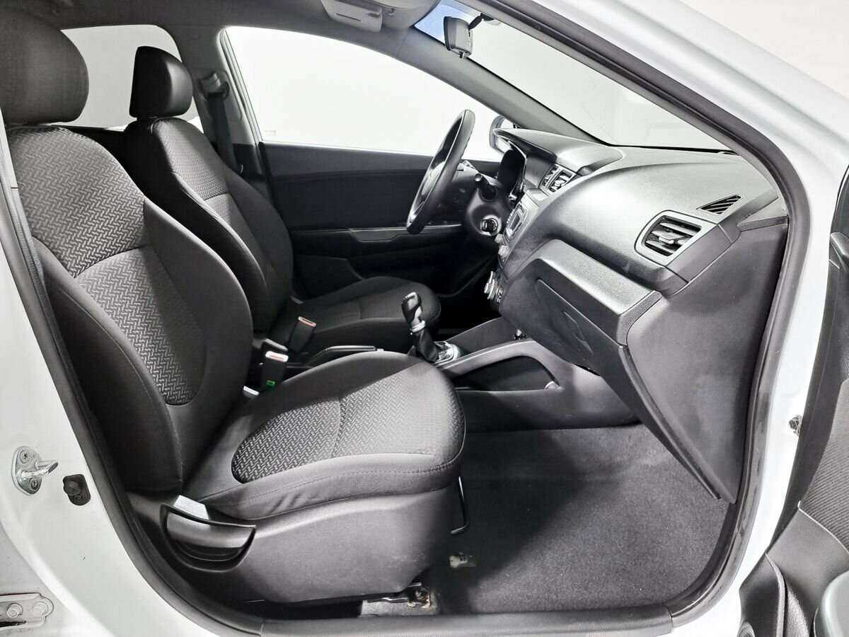 Kia Rio б/у, 2013, Механическая. Фото: #10