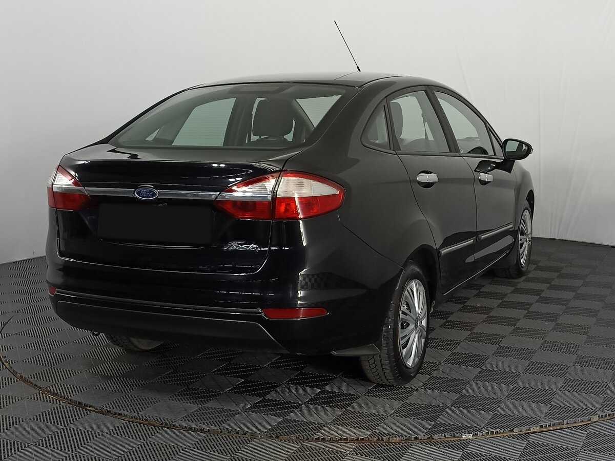 Ford Fiesta б/у, 2015, Механическая. Фото: #4