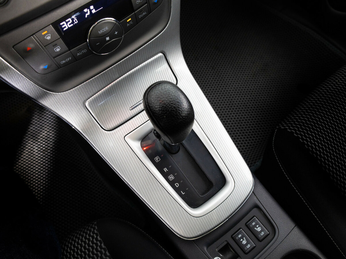 Nissan Tiida б/у, 2015, Вариатор. Фото: #12