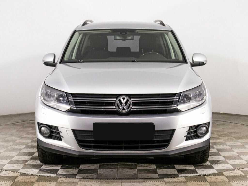 Volkswagen Tiguan б/у, 2014, Роботизированная. Фото: #1
