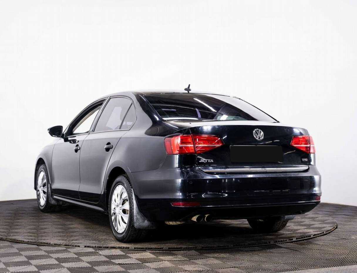 Volkswagen Jetta б/у, 2016, Механическая. Фото: #3