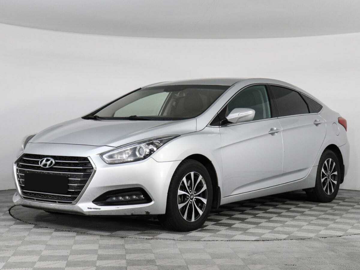Hyundai i40 б/у, 2016, Роботизированная. Посмотреть фото