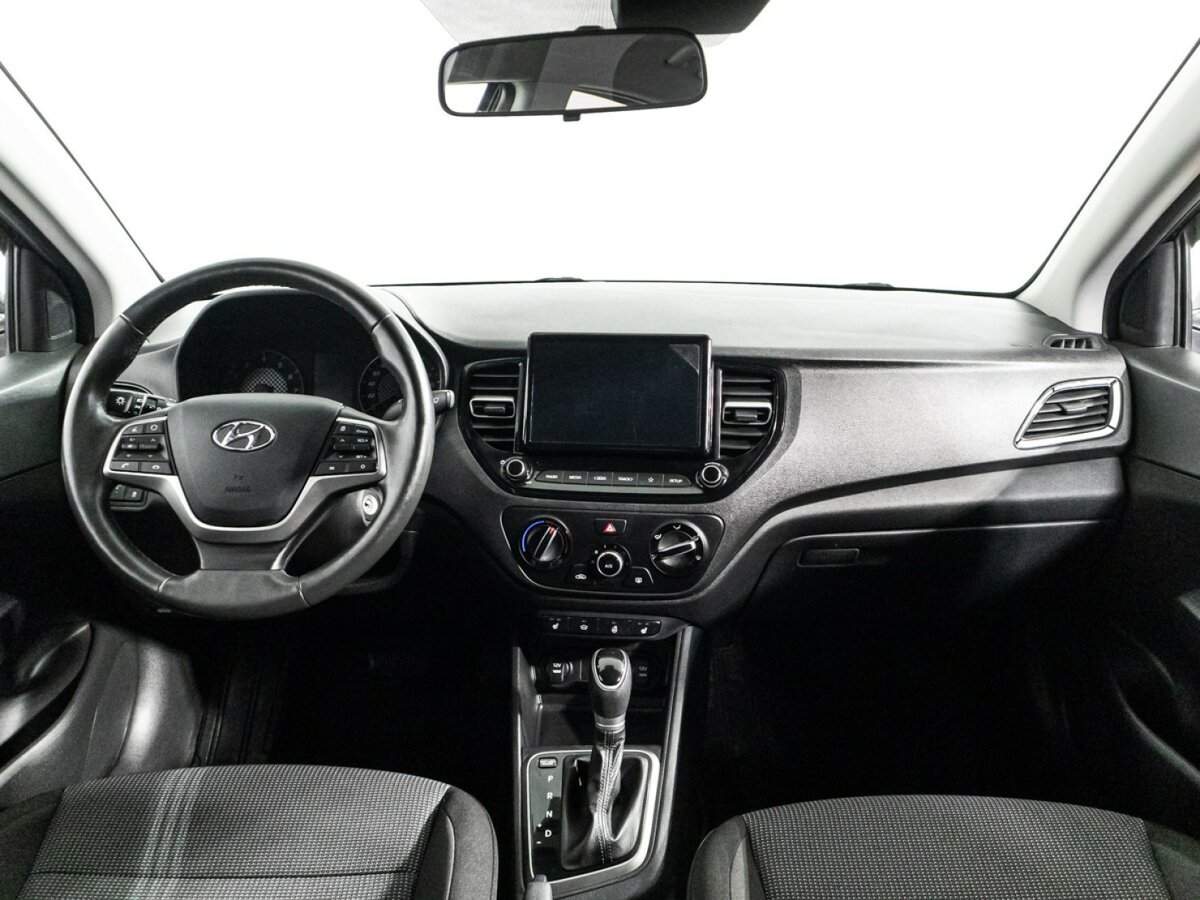 Hyundai Solaris б/у, 2021, Автоматическая. Фото: #12