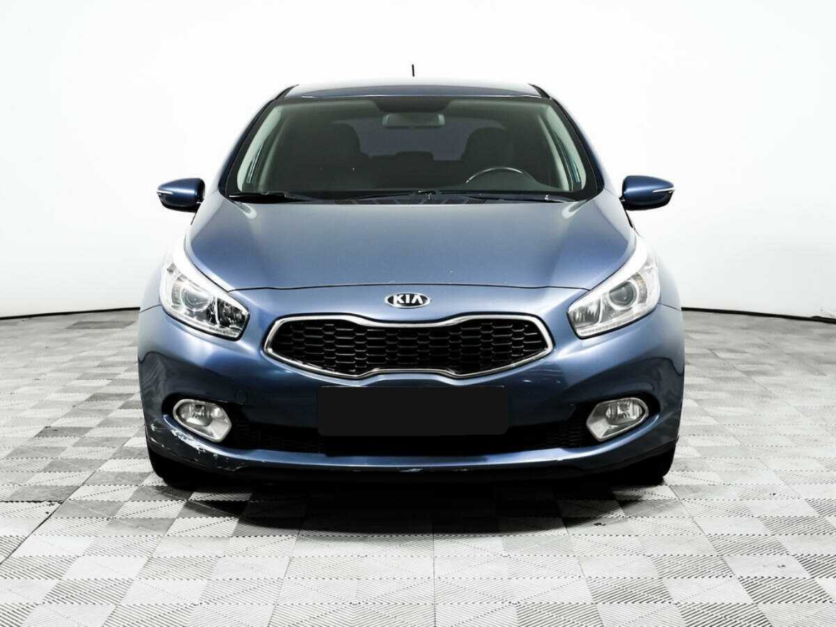 Kia Ceed б/у, 2014, Автоматическая. Фото: #1