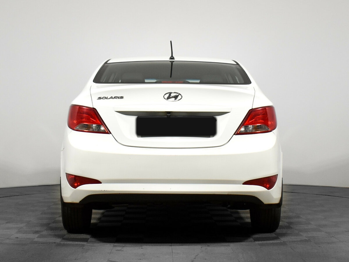 Hyundai Solaris б/у, 2016, Механическая. Фото: #4