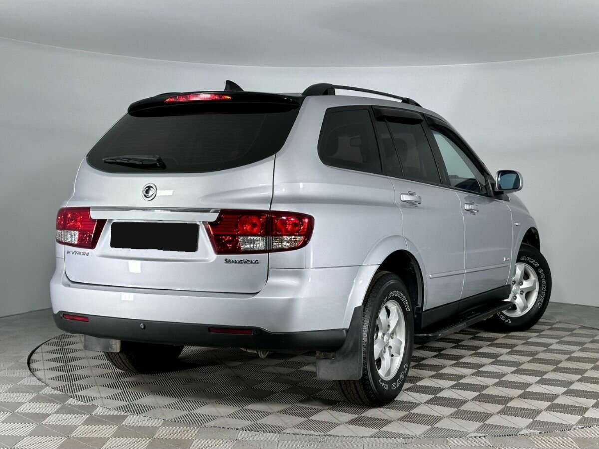 SsangYong Kyron б/у, 2014, Автоматическая. Фото: #1