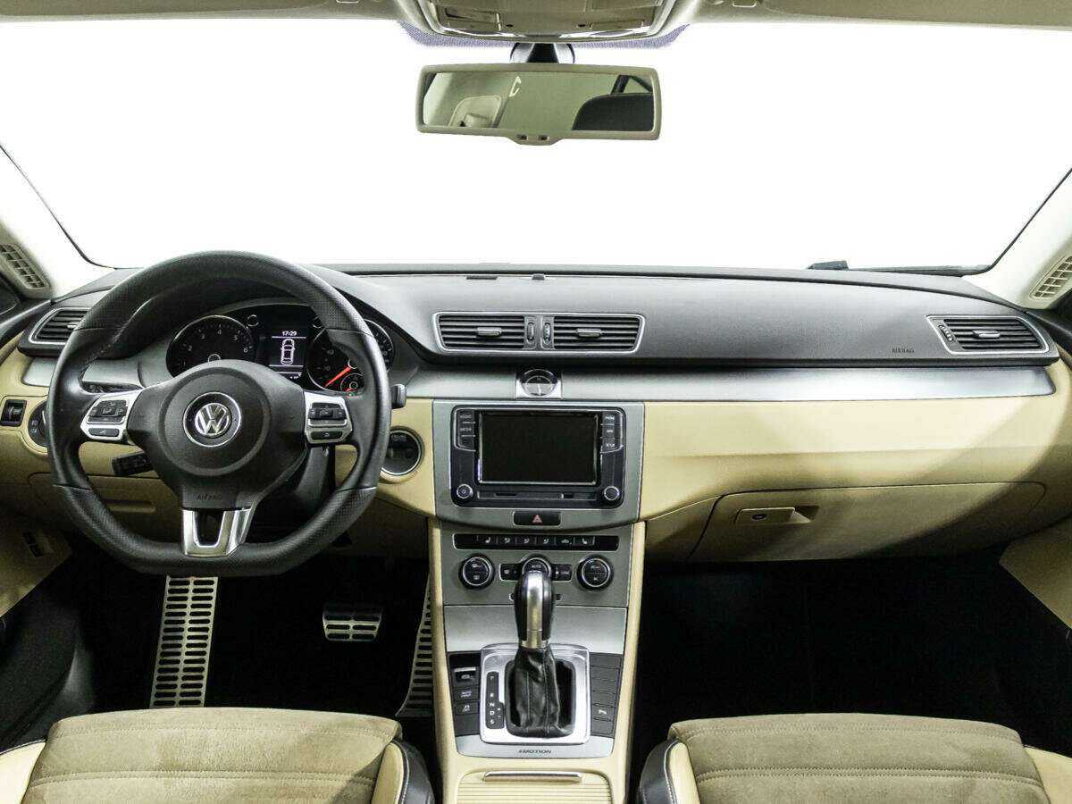 Volkswagen Passat CC б/у, 2012, Роботизированная. Фото: #12