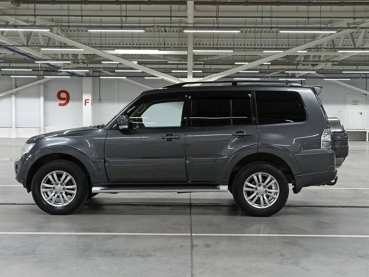 Mitsubishi Pajero б/у, 2012, Автоматическая. Фото: #7
