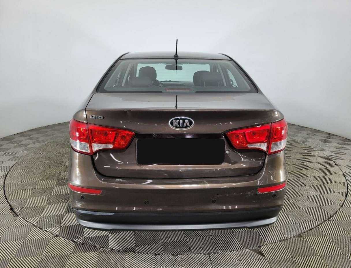 Kia Rio б/у, 2016, Автоматическая. Фото: #2