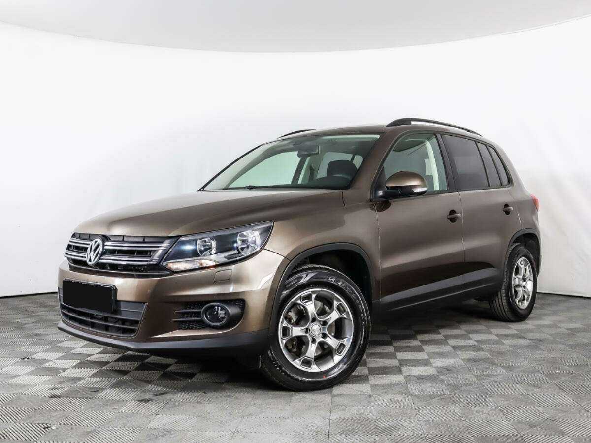 Volkswagen Tiguan б/у, 2014, Роботизированная. Посмотреть фото