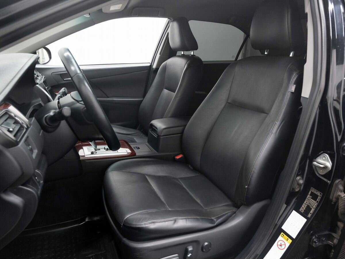 Toyota Camry б/у, 2012, Автоматическая. Фото: #7