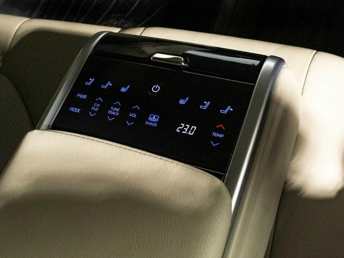 Toyota Camry б/у, 2018, Автоматическая. Фото: #26