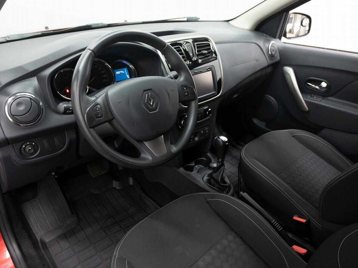 Renault Sandero б/у, 2017, Автоматическая. Фото: #7