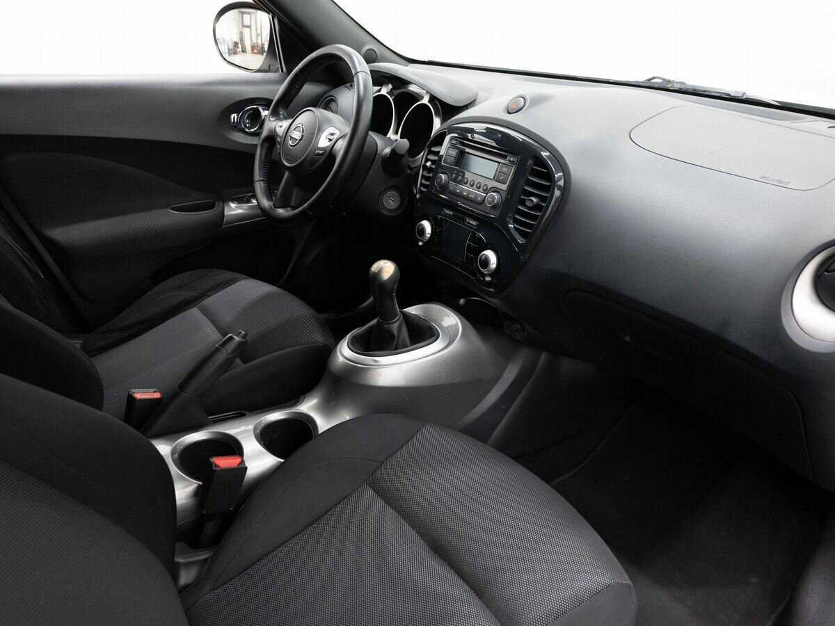 Nissan Juke б/у, 2012, Механическая. Фото: #12