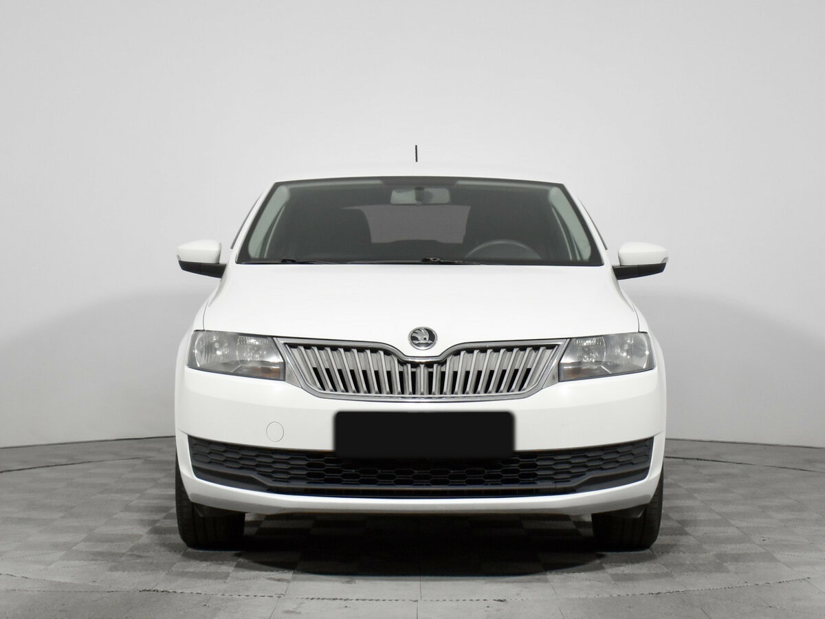 Skoda Rapid б/у, 2017, Механическая. Фото: #1