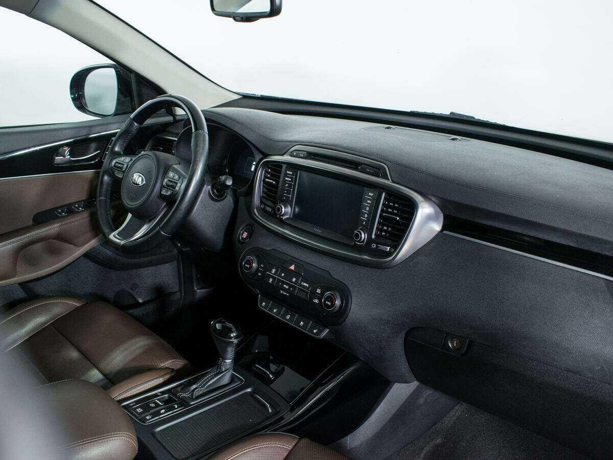 Kia Sorento б/у, 2016, Автоматическая. Фото: #8