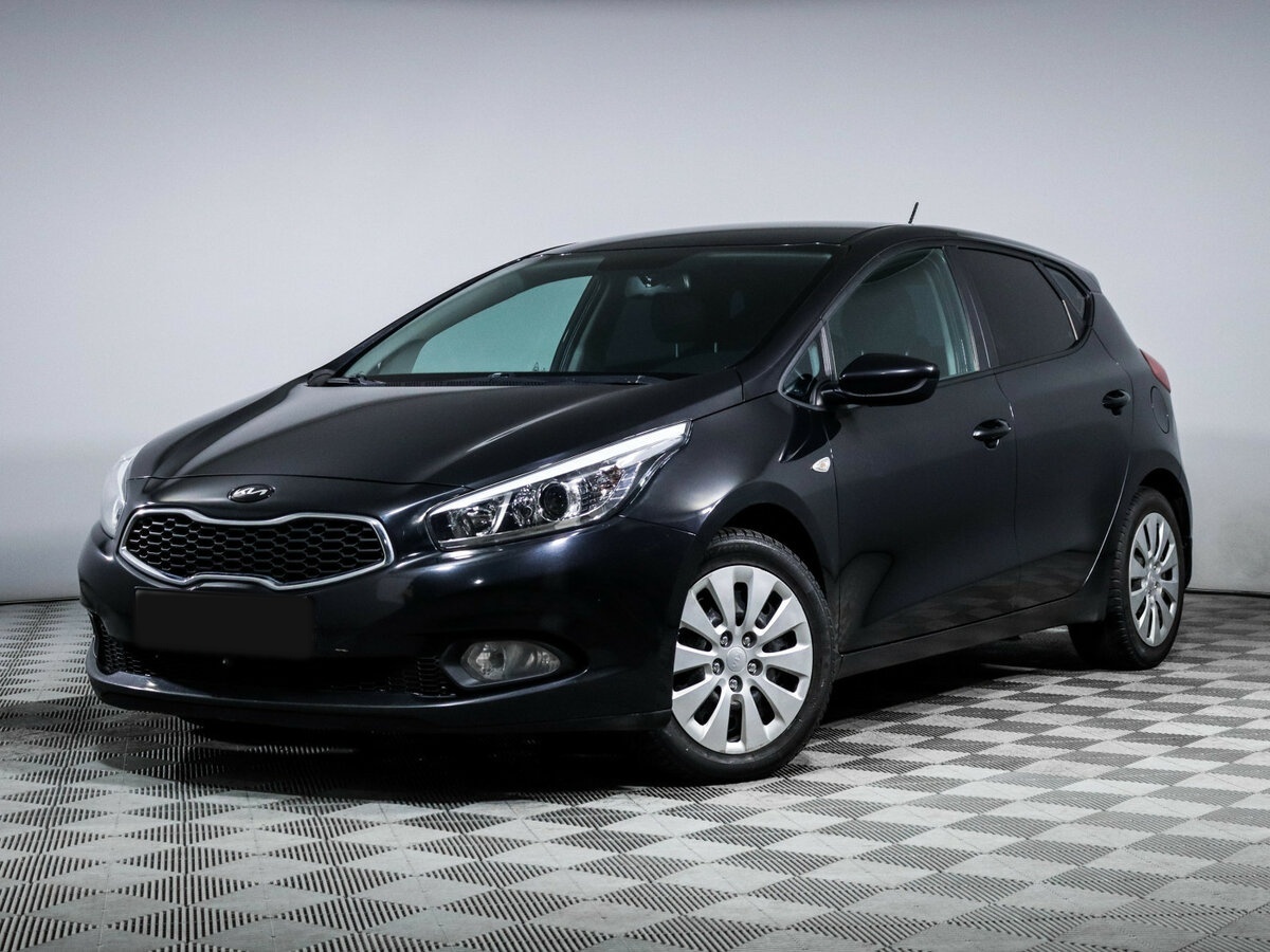 Kia Ceed б/у, 2015, Автоматическая. Фото: #0