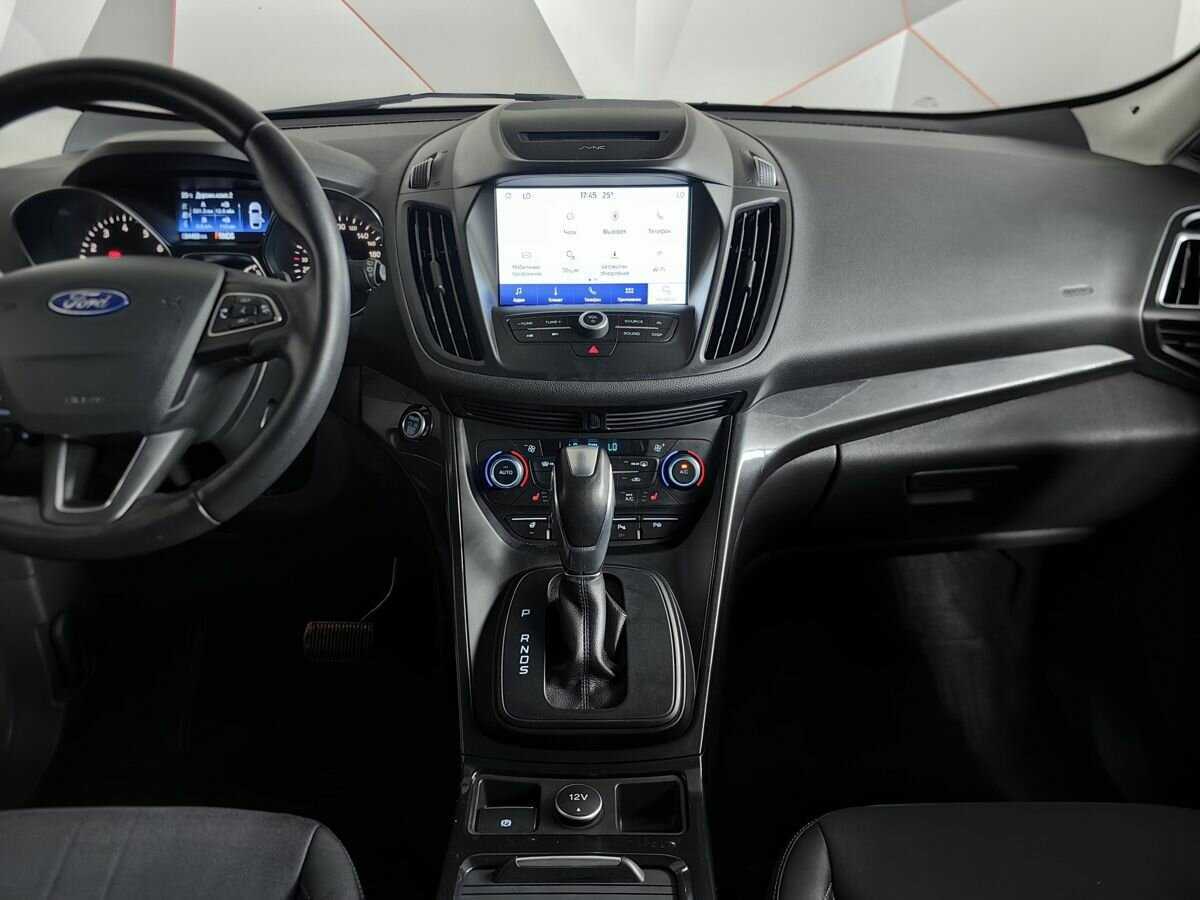 Ford Kuga б/у, 2017, Автоматическая. Фото: #10