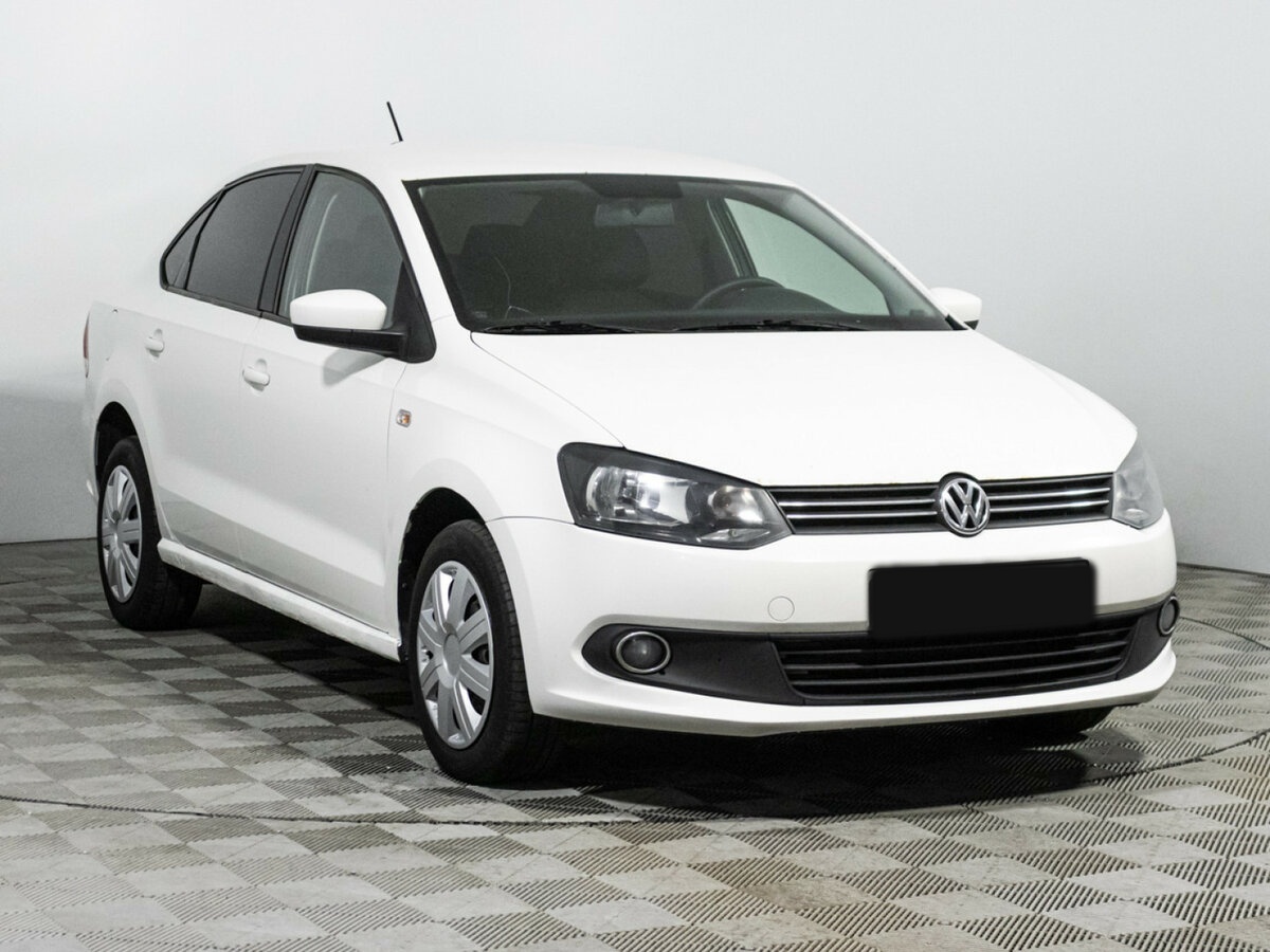 Volkswagen Polo б/у, 2013, Автоматическая. Фото: #2