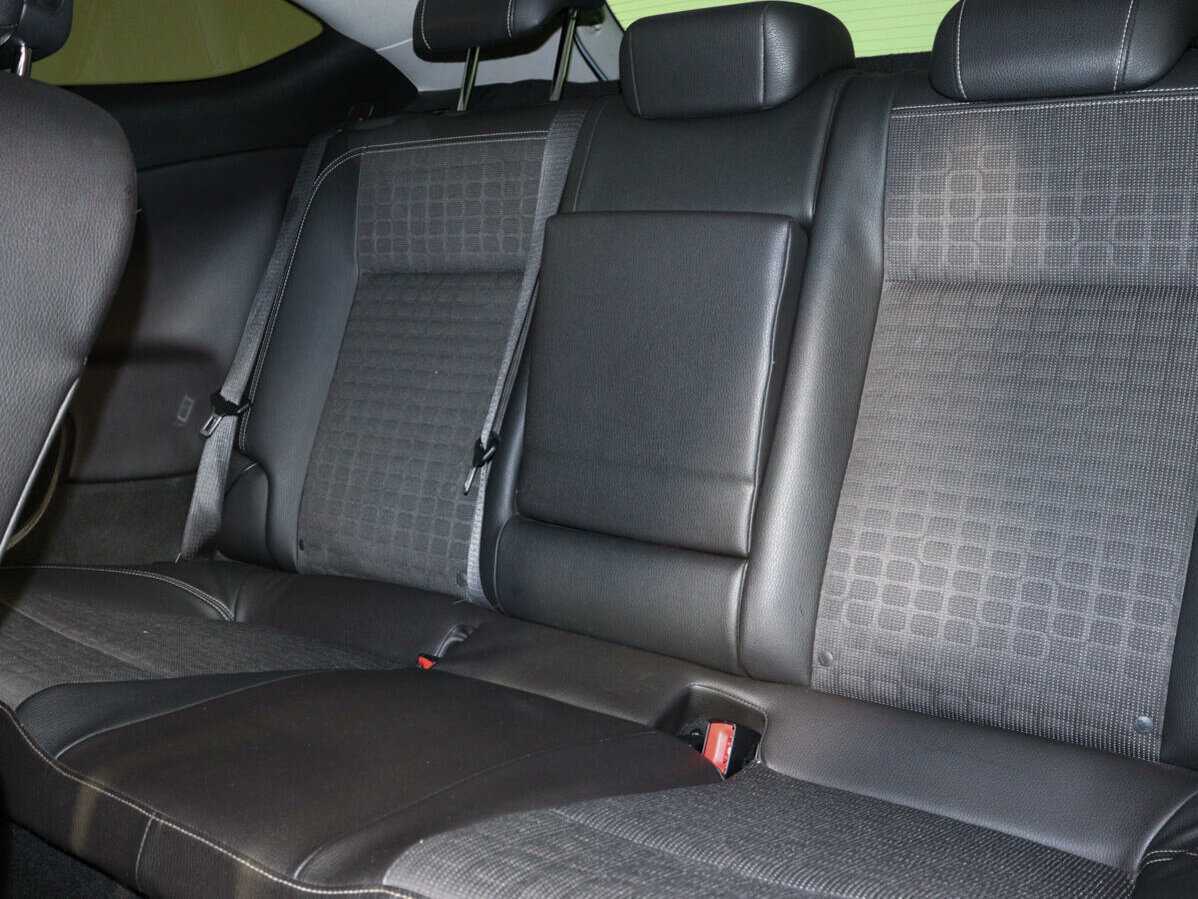 Opel Astra б/у, 2013, Механическая. Фото: #7