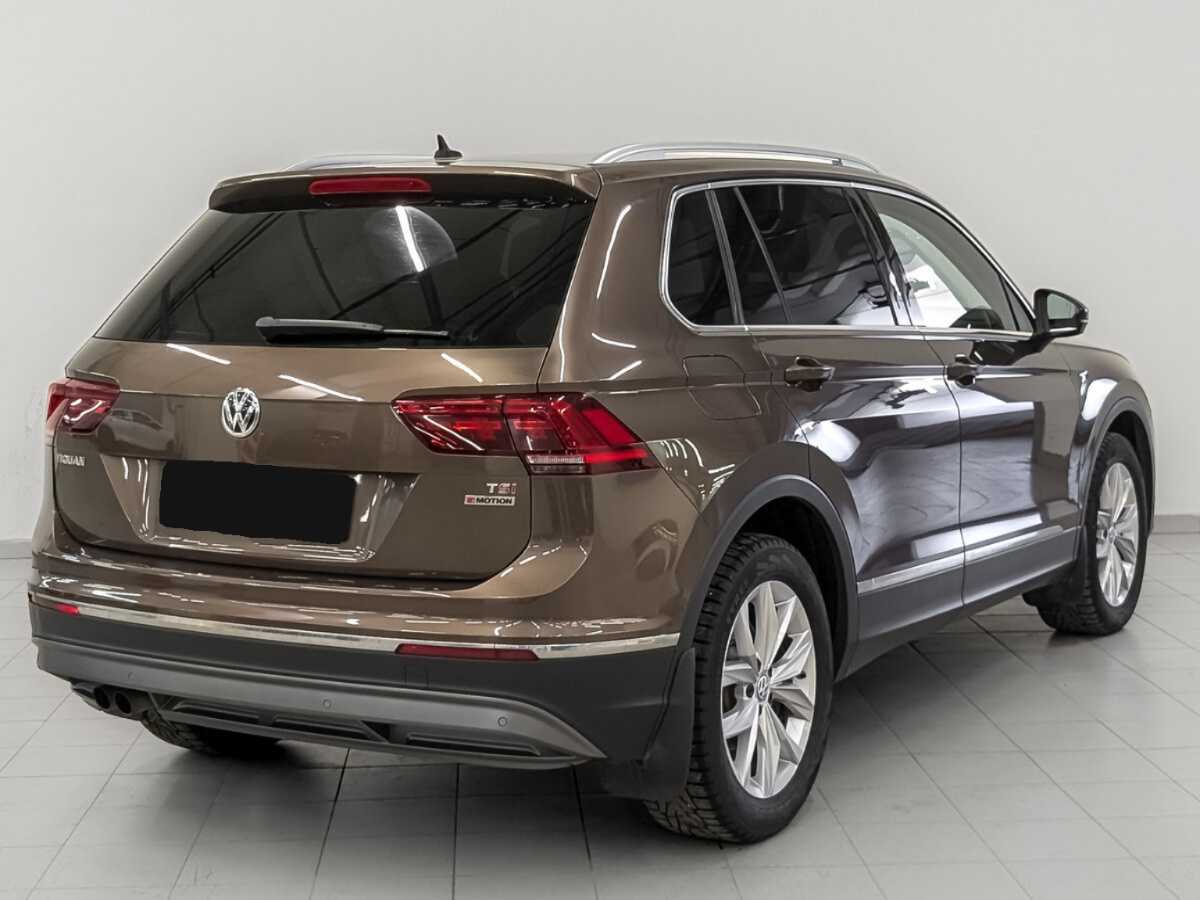 Volkswagen Tiguan б/у, 2017, Роботизированная. Фото: #4